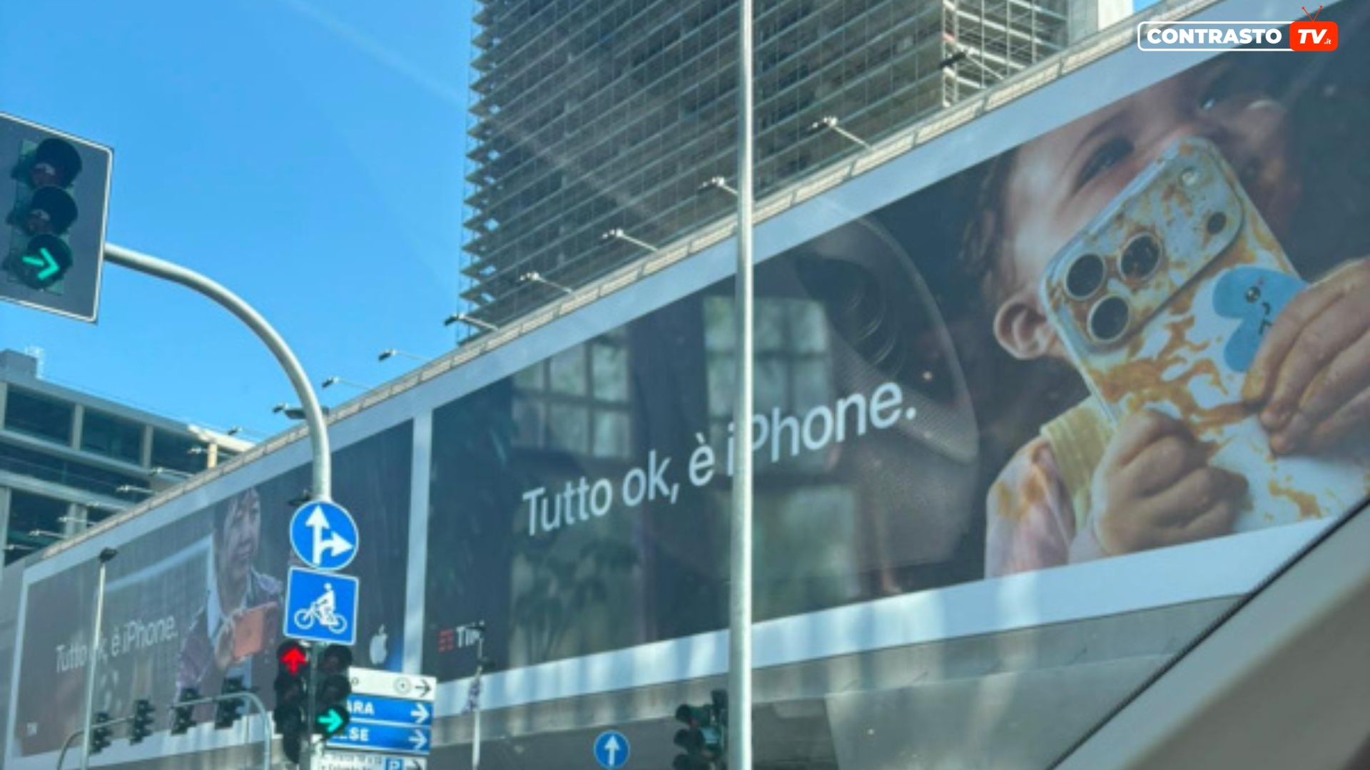 “Tutto ok, è iPhone”, polemica per la pubblicità con un bambino: interviene il Garante per l’infanzia 4 Tutto ok e iPhone polemica per la pubblicita con un bambino