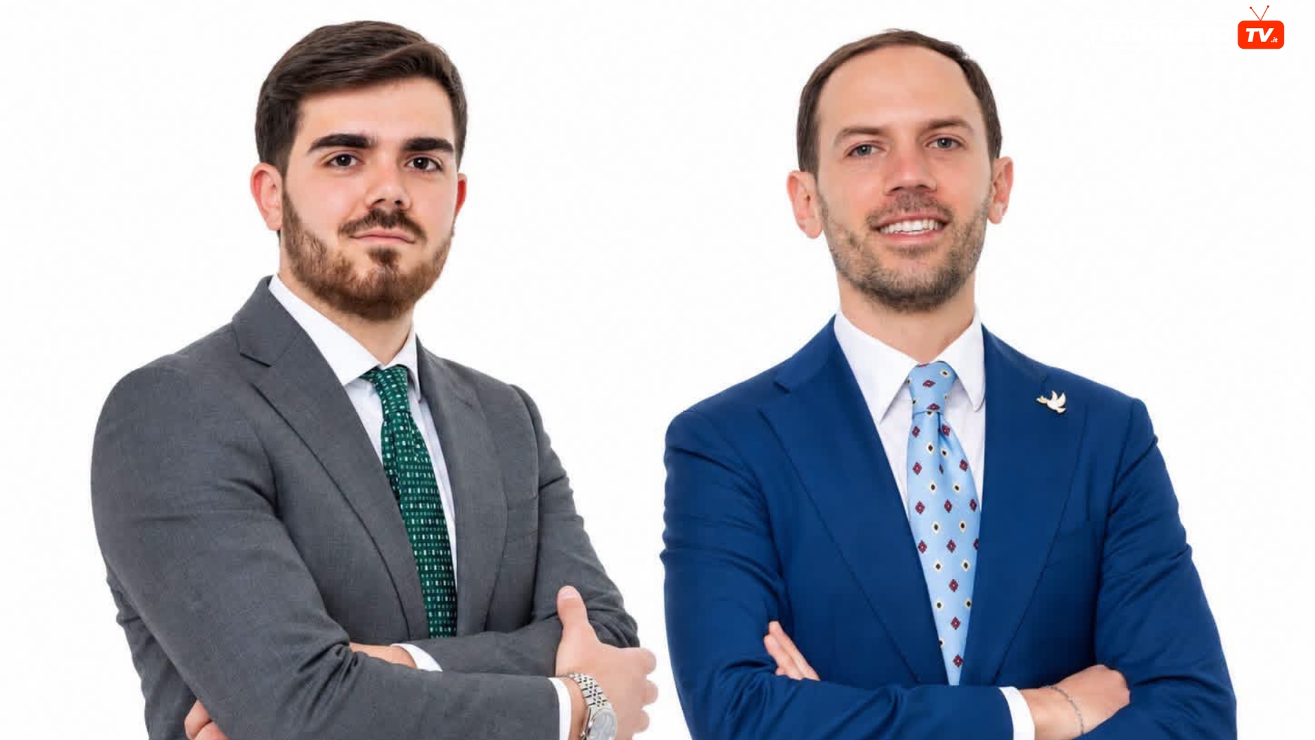 Cesa, Bove e Oliva: «Fermati all’ingresso degli uffici comunali, chiediamo chiarezza» 1 Cesa Bove e Oliva Fermati allingresso degli uffici comunali chiediamo chiarezza